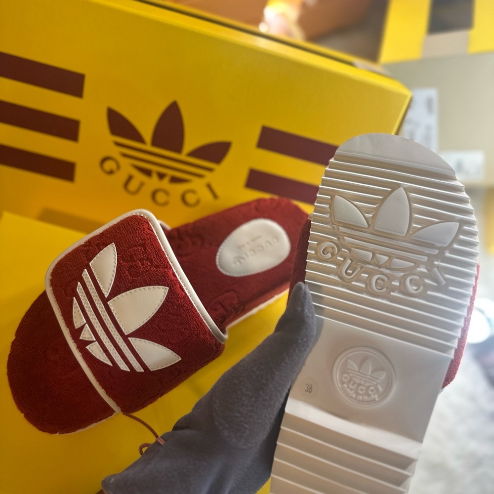 AUTHENTIC GUCCI x ADIDAS SLIDE